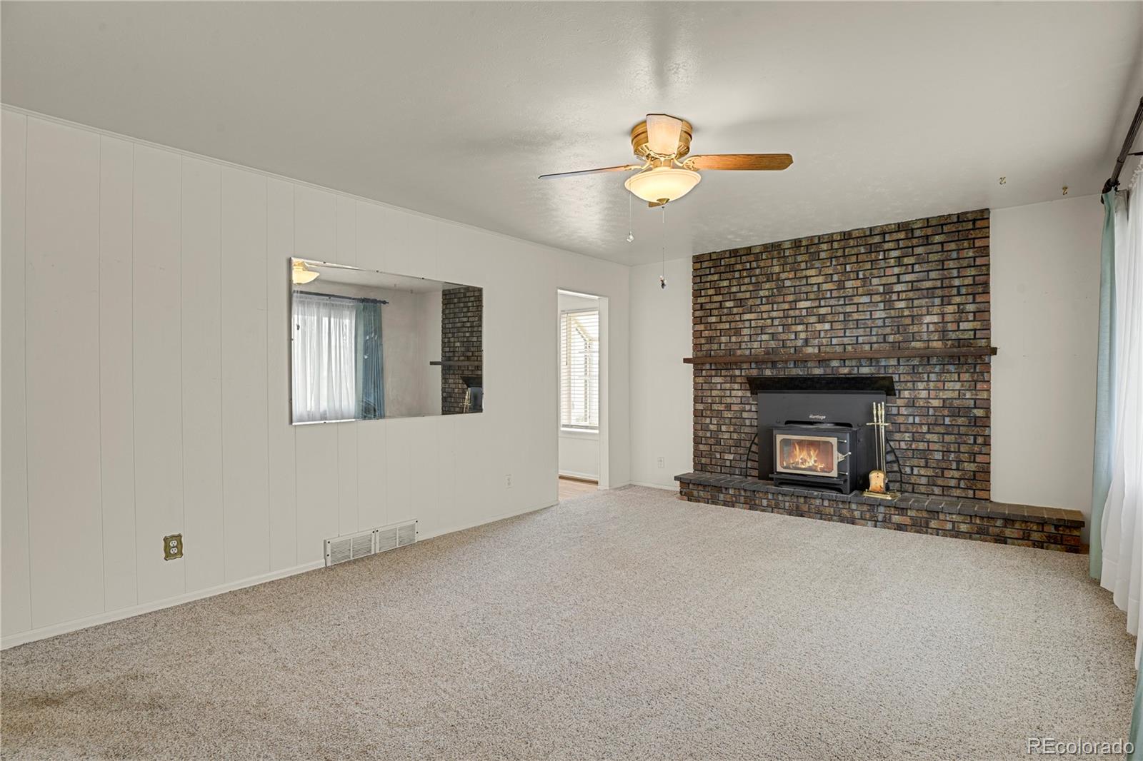 1847 Mountain View Drive