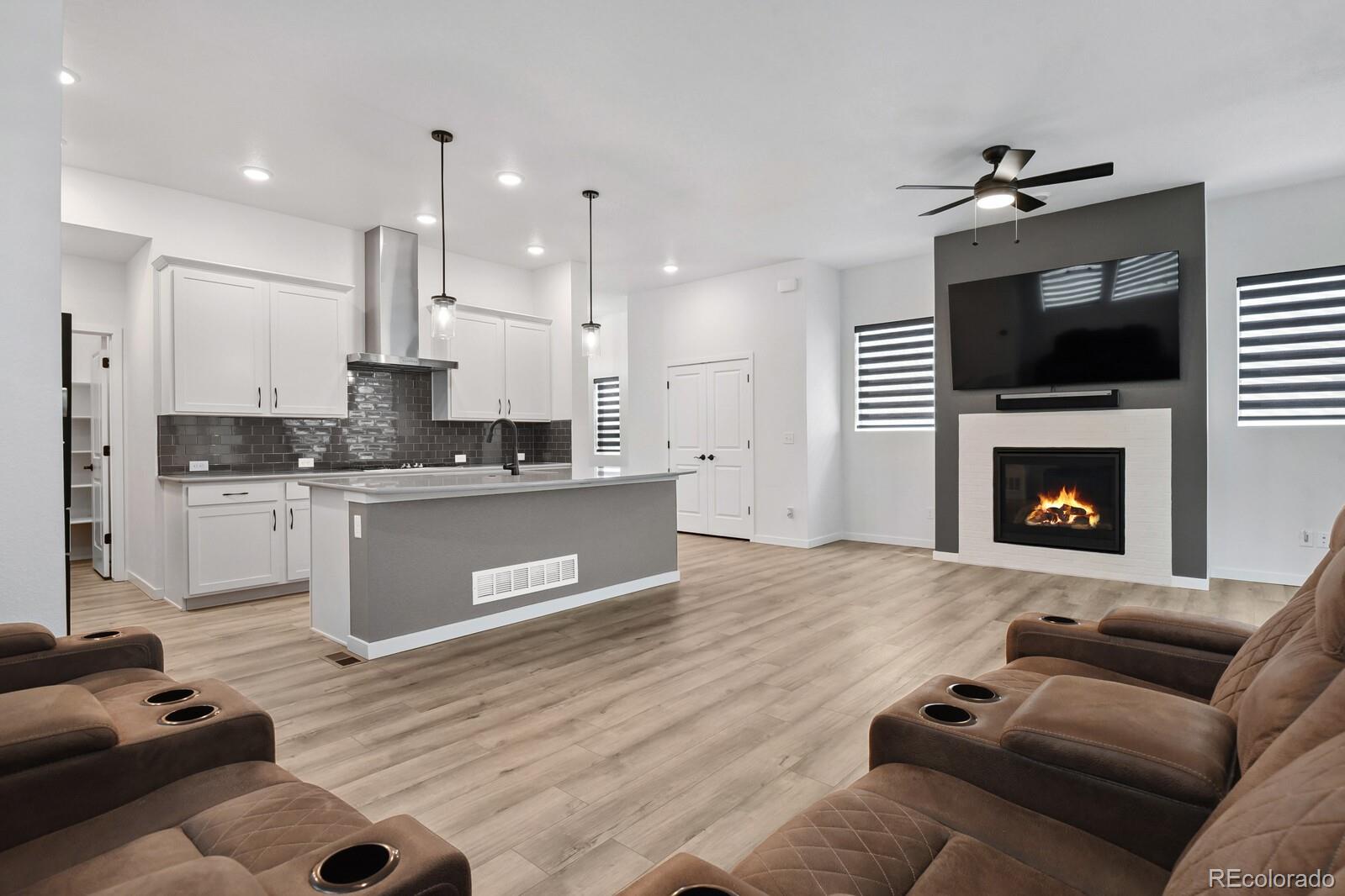 8996 Wolf Valley Drive