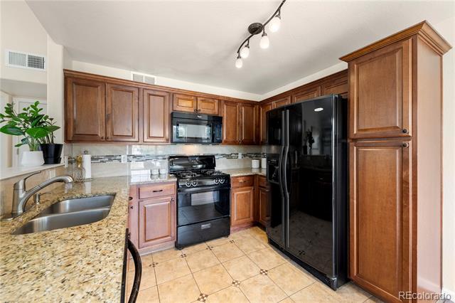 9944 E Carolina Circle Unit: 201