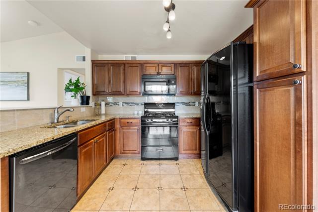 9944 E Carolina Circle Unit: 201