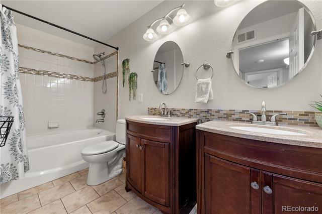 9944 E Carolina Circle Unit: 201