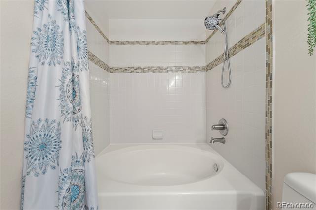 9944 E Carolina Circle Unit: 201