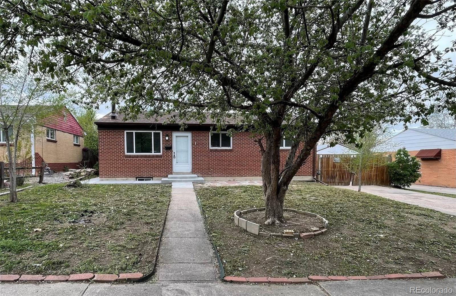 659 Winona Court