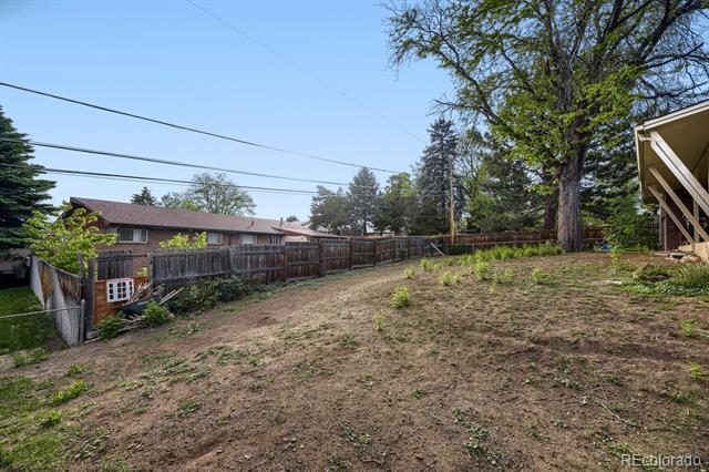 2723 S Fenton Street