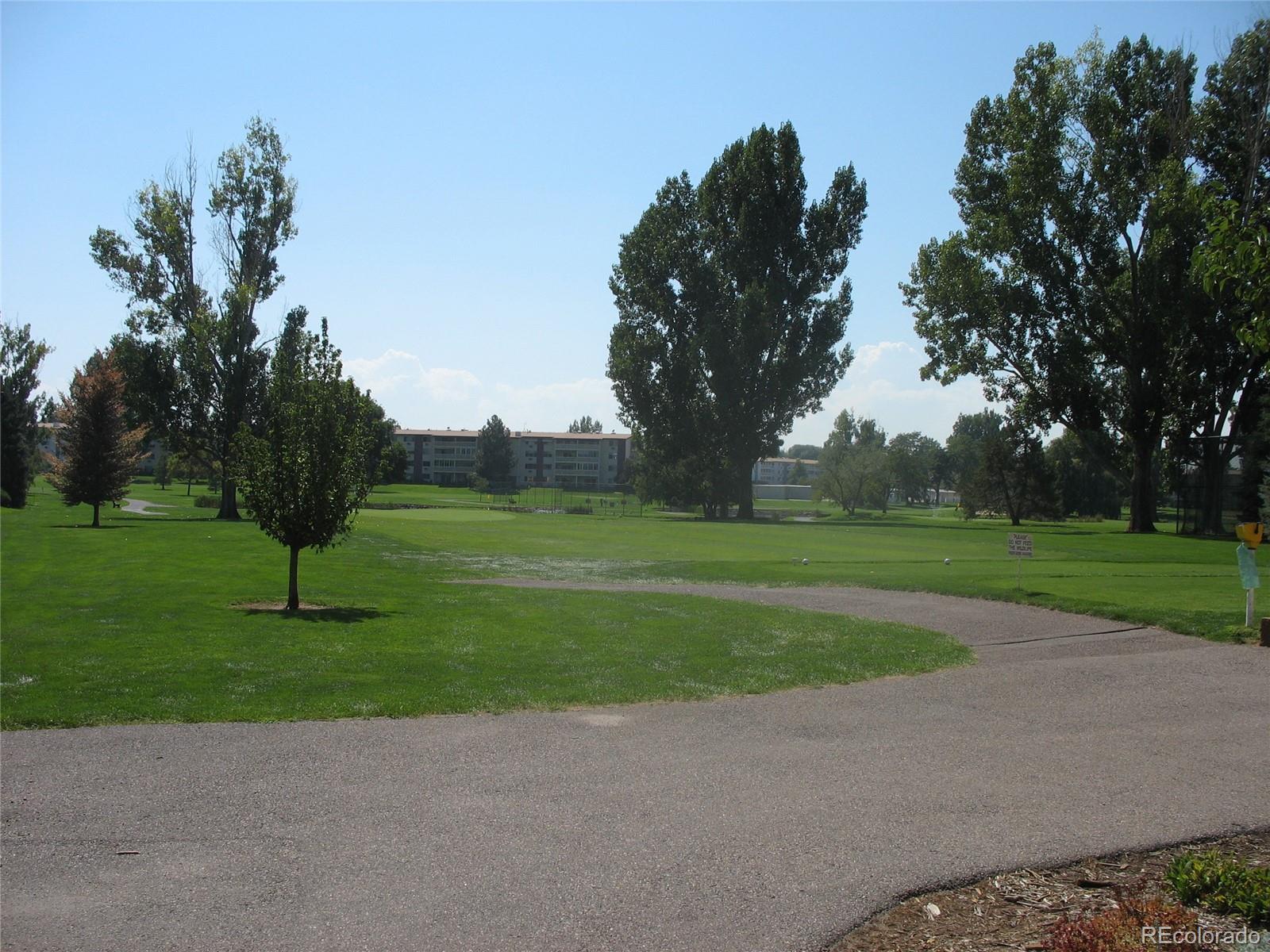 9380 E Center Avenue Unit: 4B