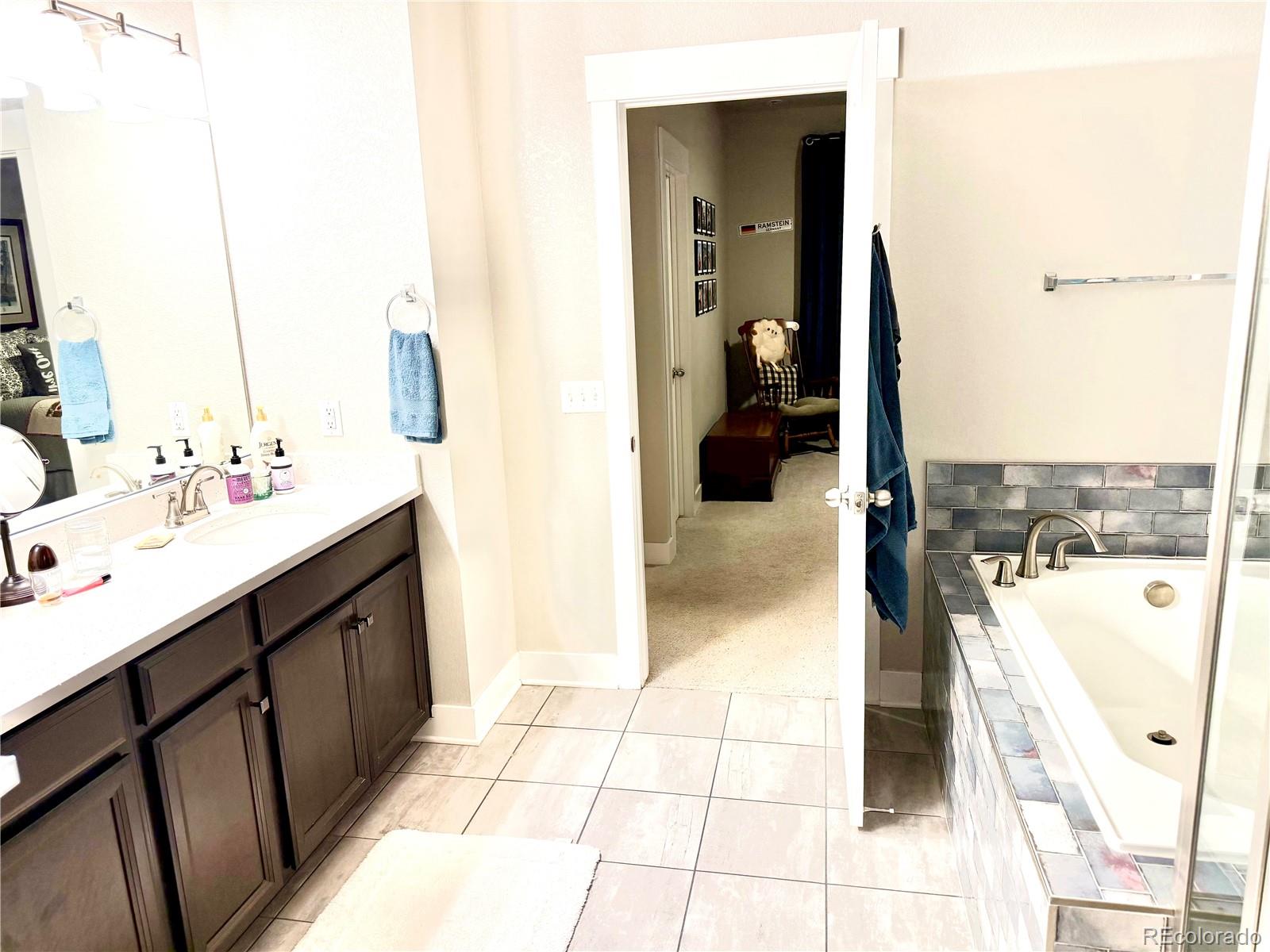 10350 E 57th Place