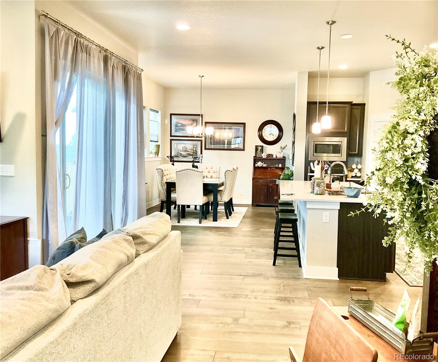 10350 E 57th Place