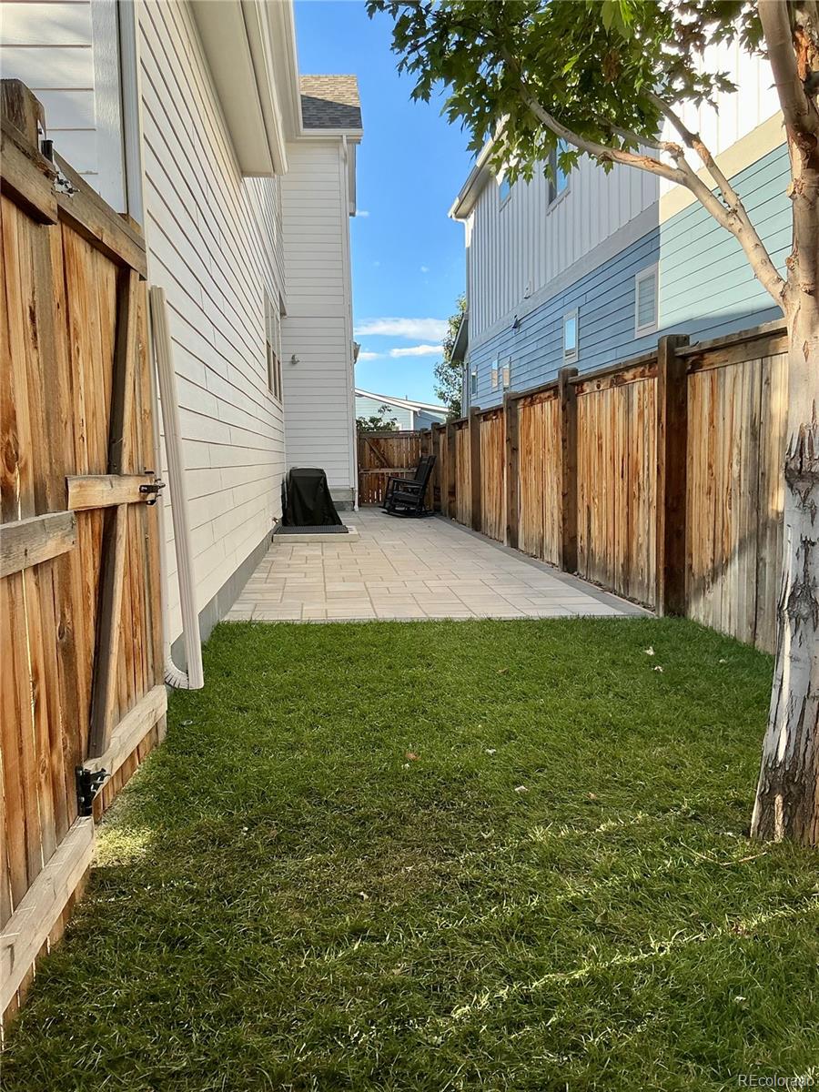 10350 E 57th Place