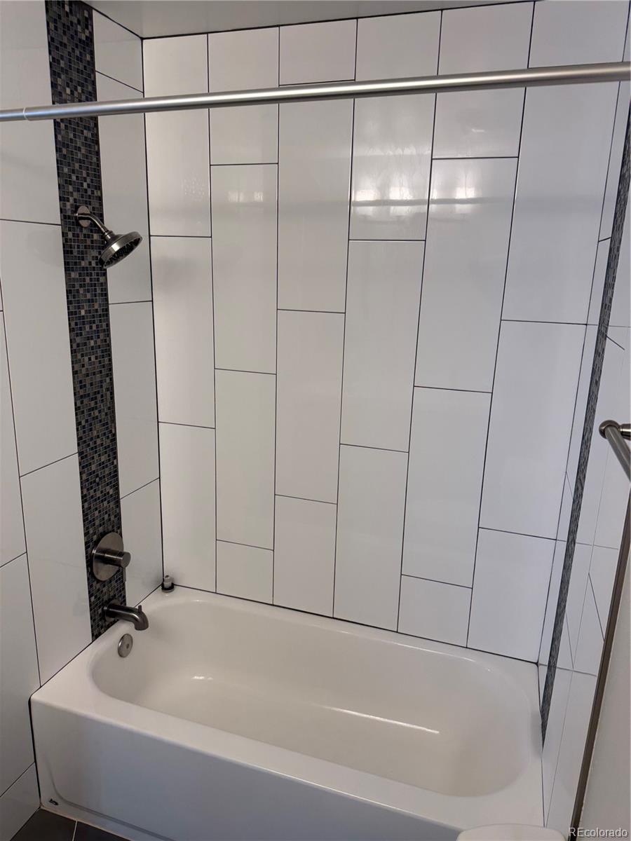 7175 S Gaylord Street Unit: B