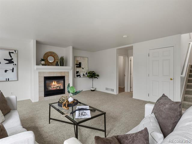 1178 Lark Lane