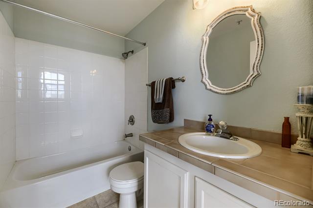 7440 S Blackhawk Street S Unit: 202
