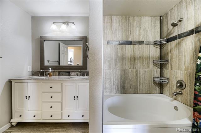 7440 S Blackhawk Street S Unit: 202