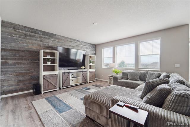 27069 E Fremont Place