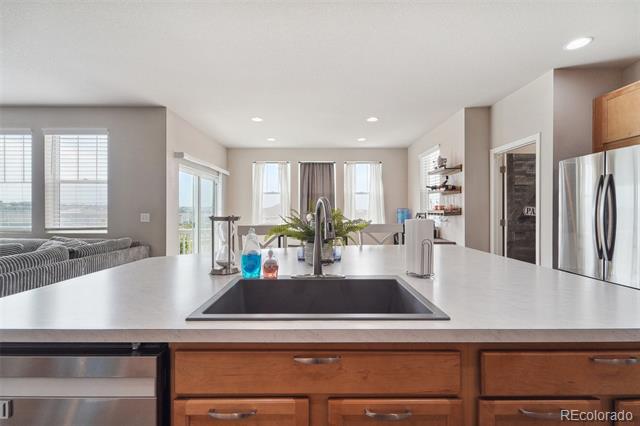 27069 E Fremont Place