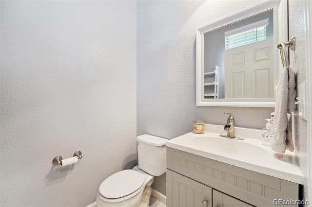 27069 E Fremont Place