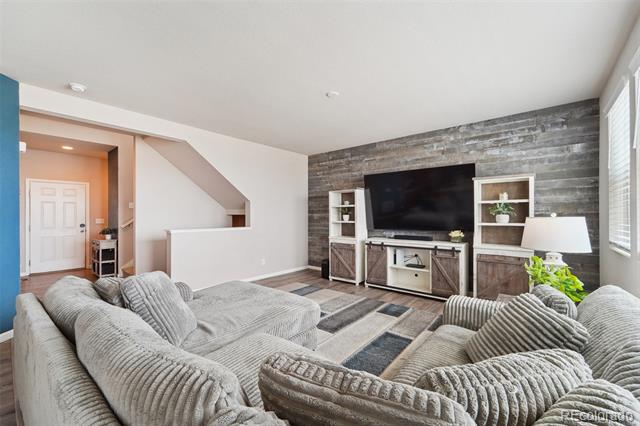 27069 E Fremont Place
