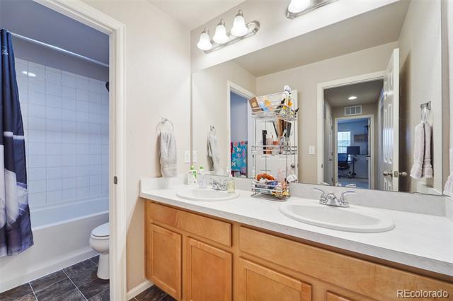 27069 E Fremont Place