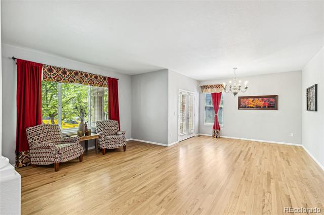 11367 S Blackthorn Court