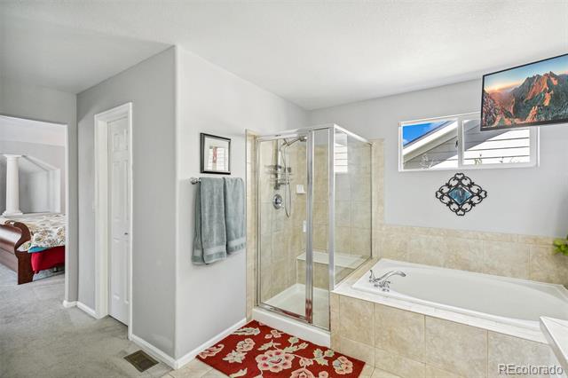 11367 S Blackthorn Court