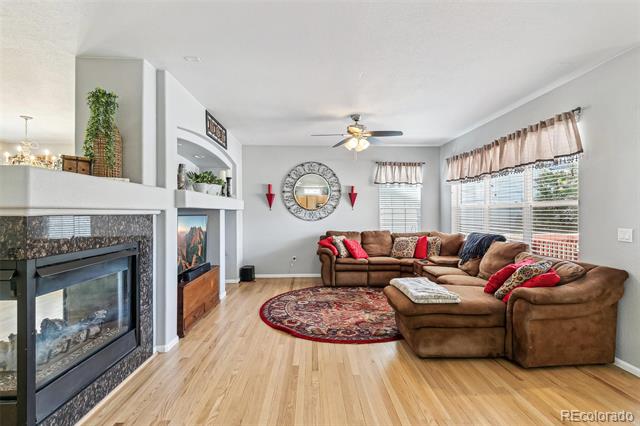 11367 S Blackthorn Court