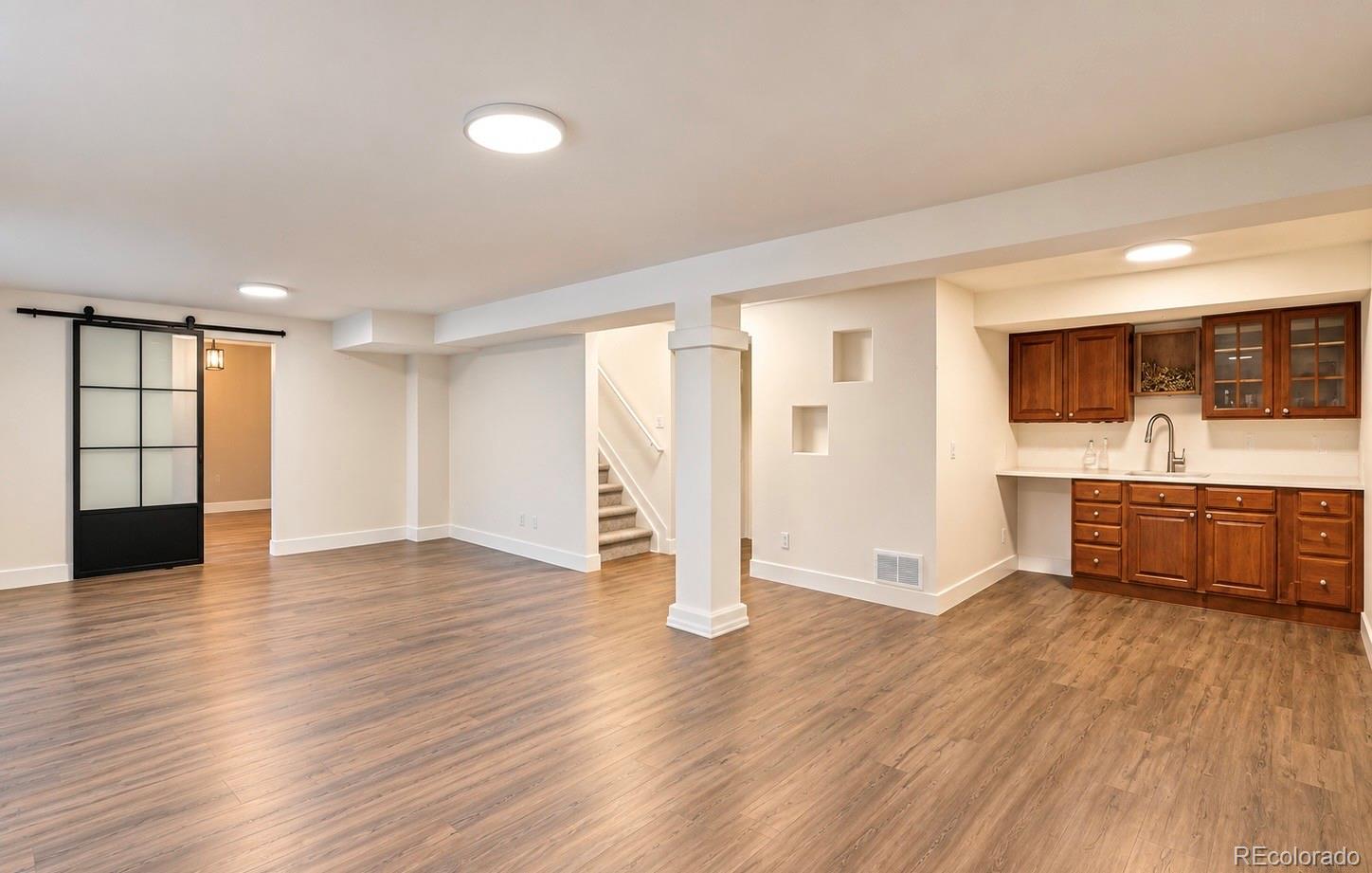 10208 Hexton Court