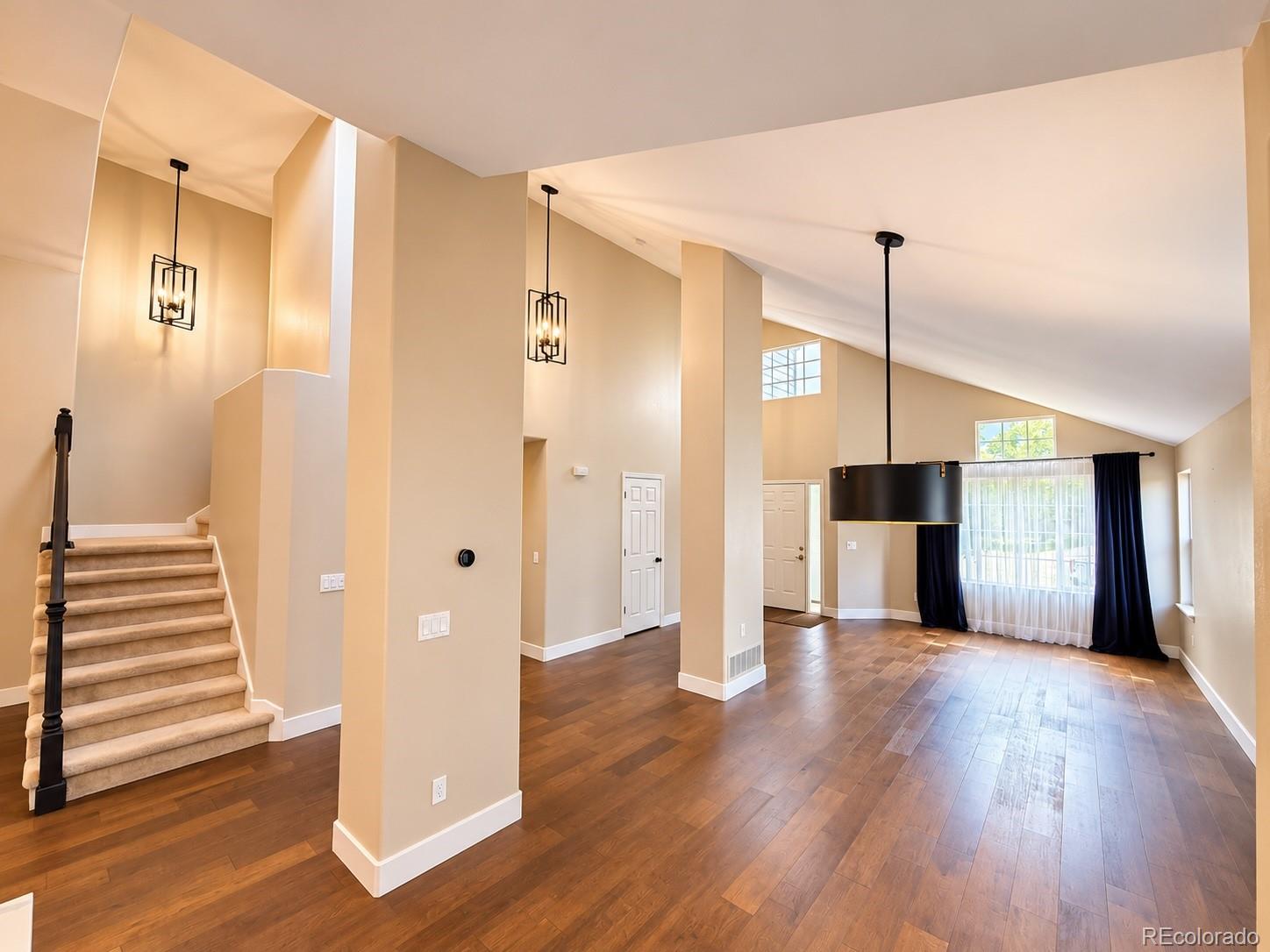 10208 Hexton Court