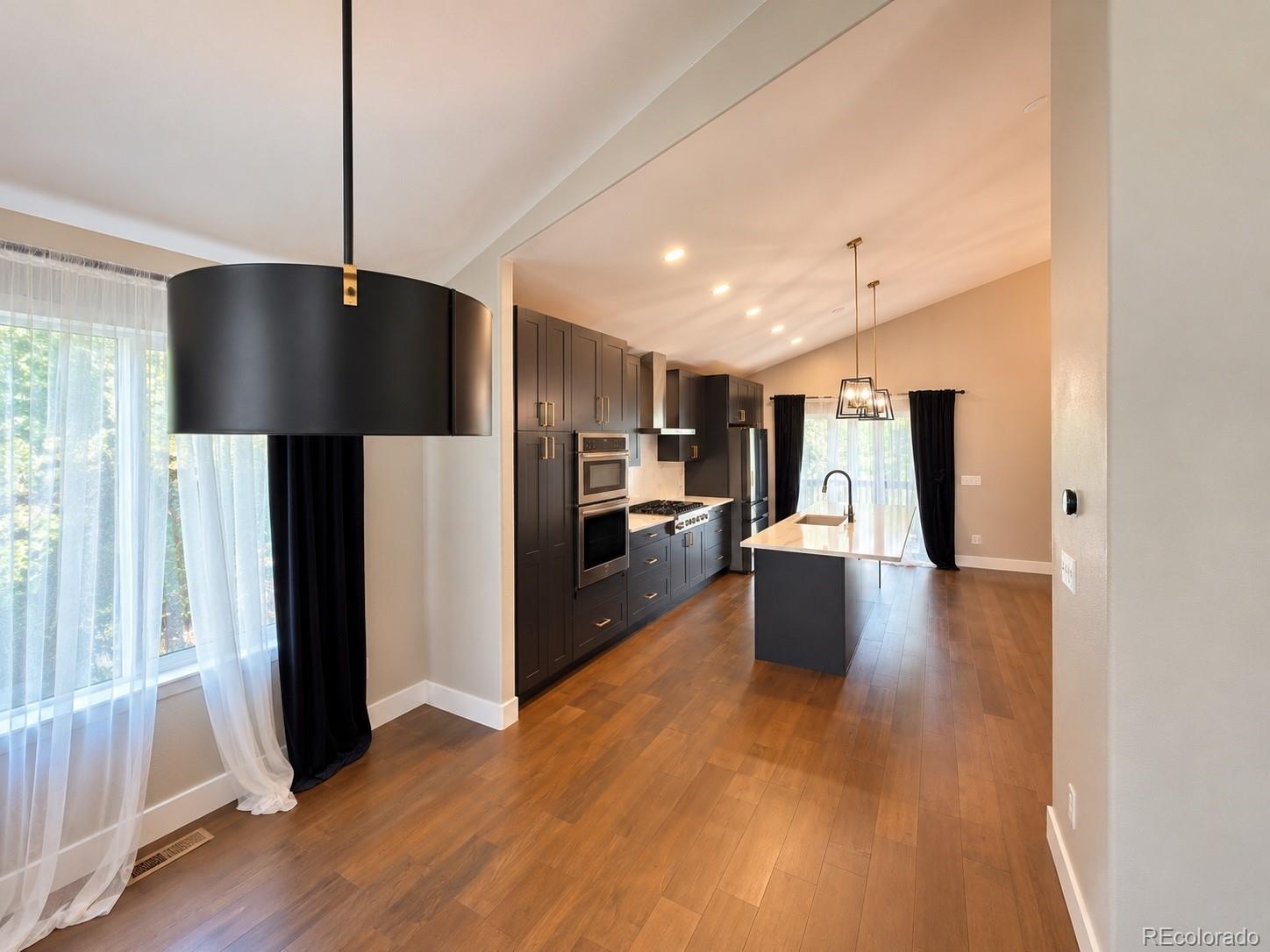 10208 Hexton Court