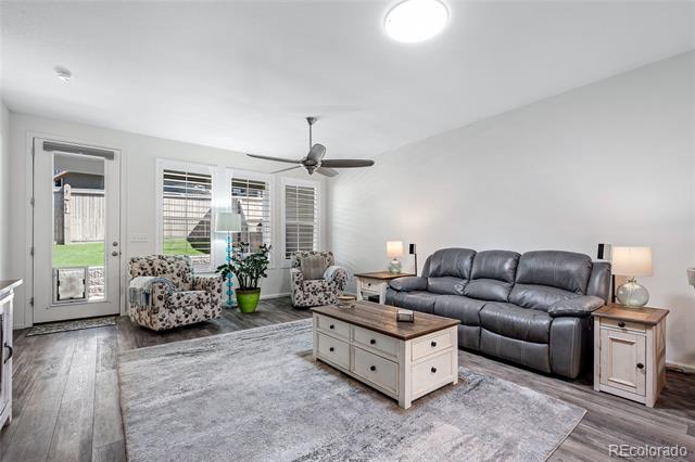 588 Felicity Loop