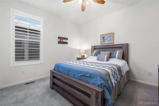 588 Felicity Loop