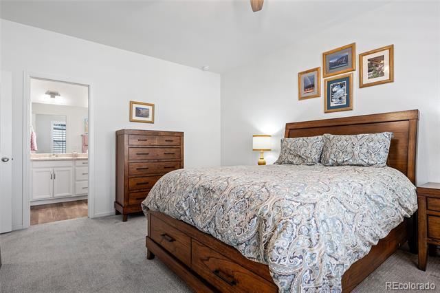 588 Felicity Loop