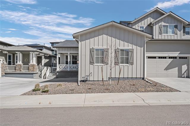 588 Felicity Loop