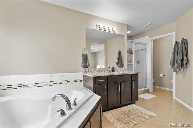 2549 Loon Circle