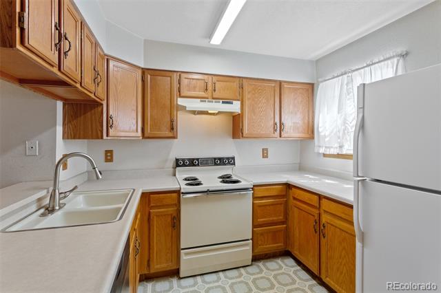 12043 E Ford Circle