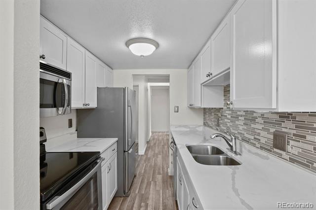 100 S Clarkson Street Unit: 202
