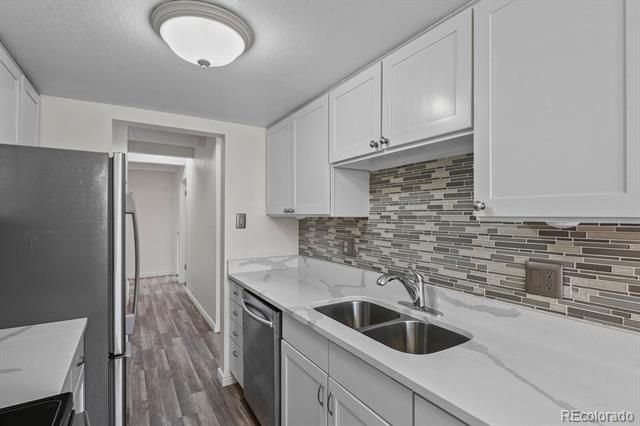 100 S Clarkson Street Unit: 202