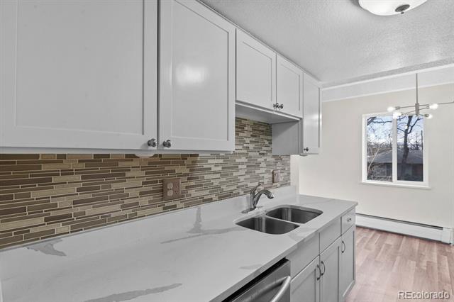 100 S Clarkson Street Unit: 202