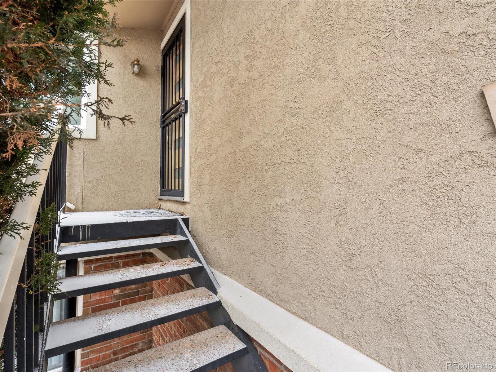 7027 E Girard Avenue Unit: B