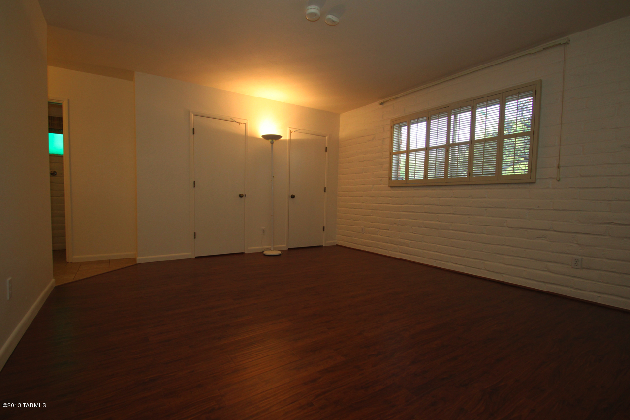 4245 N Camino Gacela