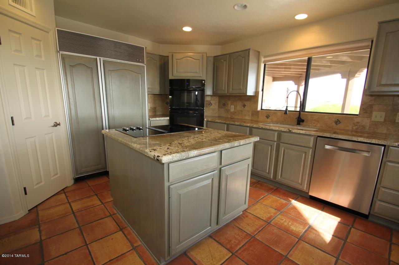 6420 N Regal Manor