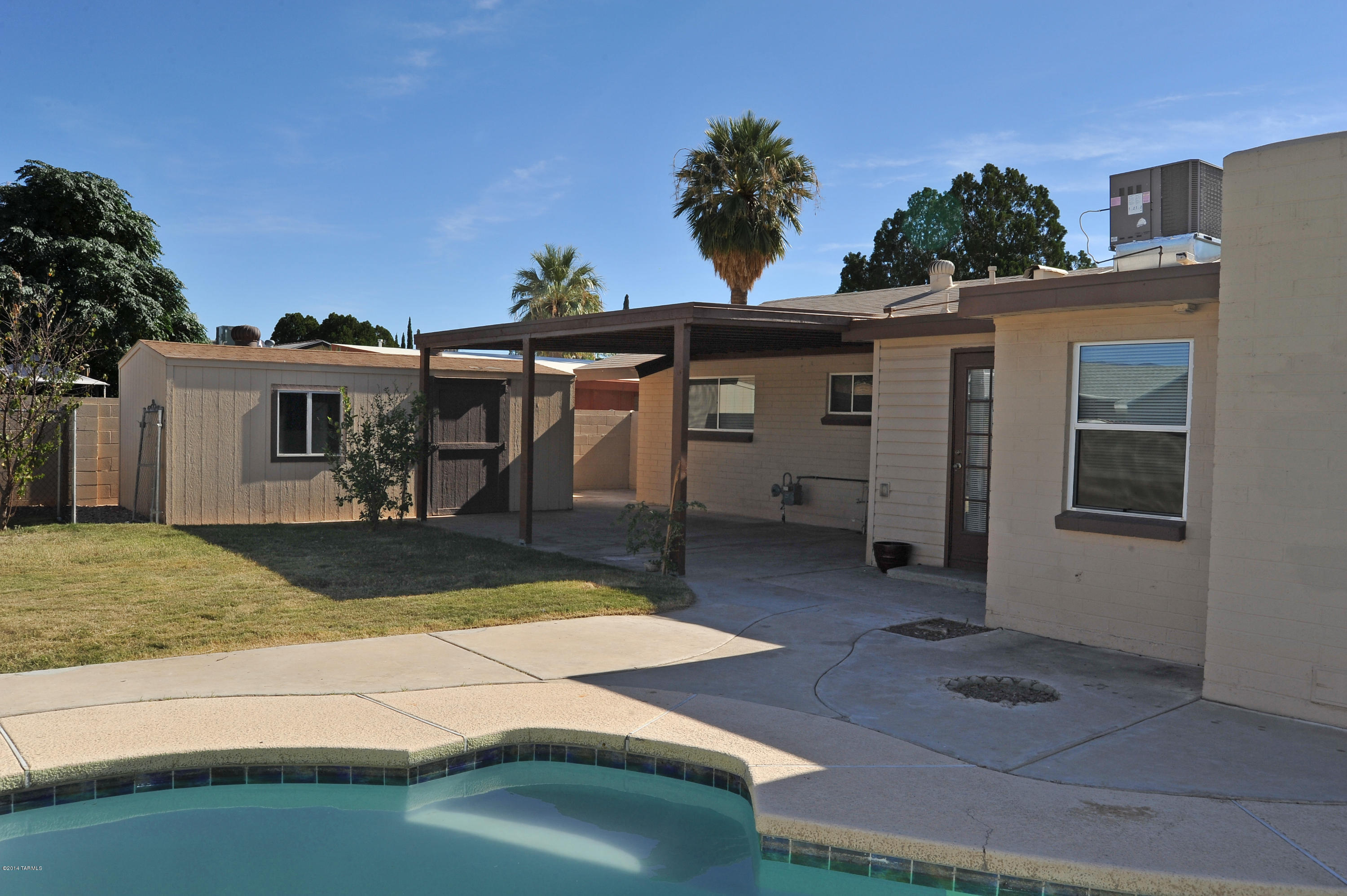 6125 E Calle Silvosa E