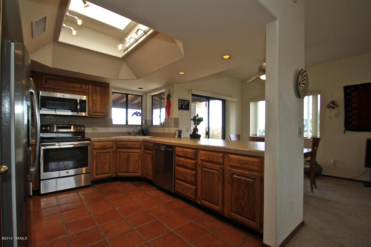 5799 N Via Amable