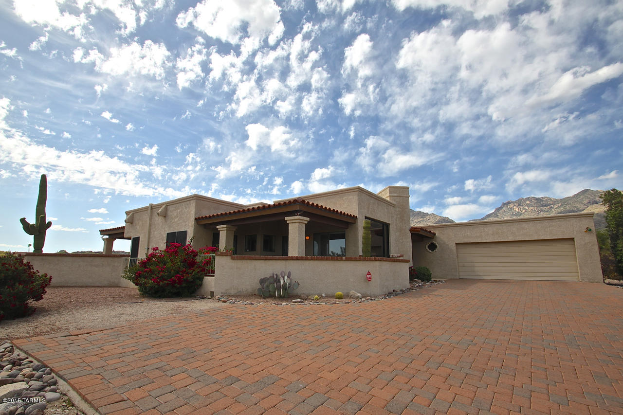 5799 N Via Amable