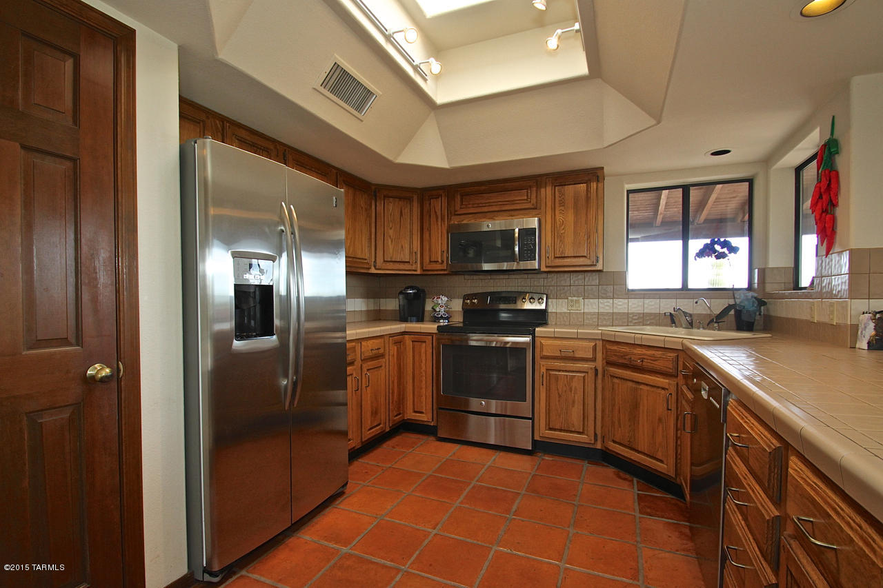 5799 N Via Amable