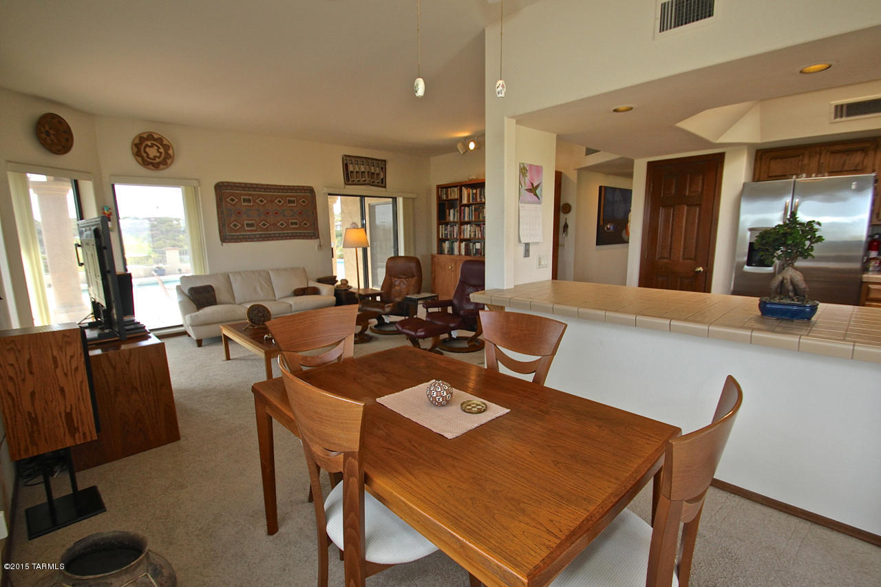 5799 N Via Amable