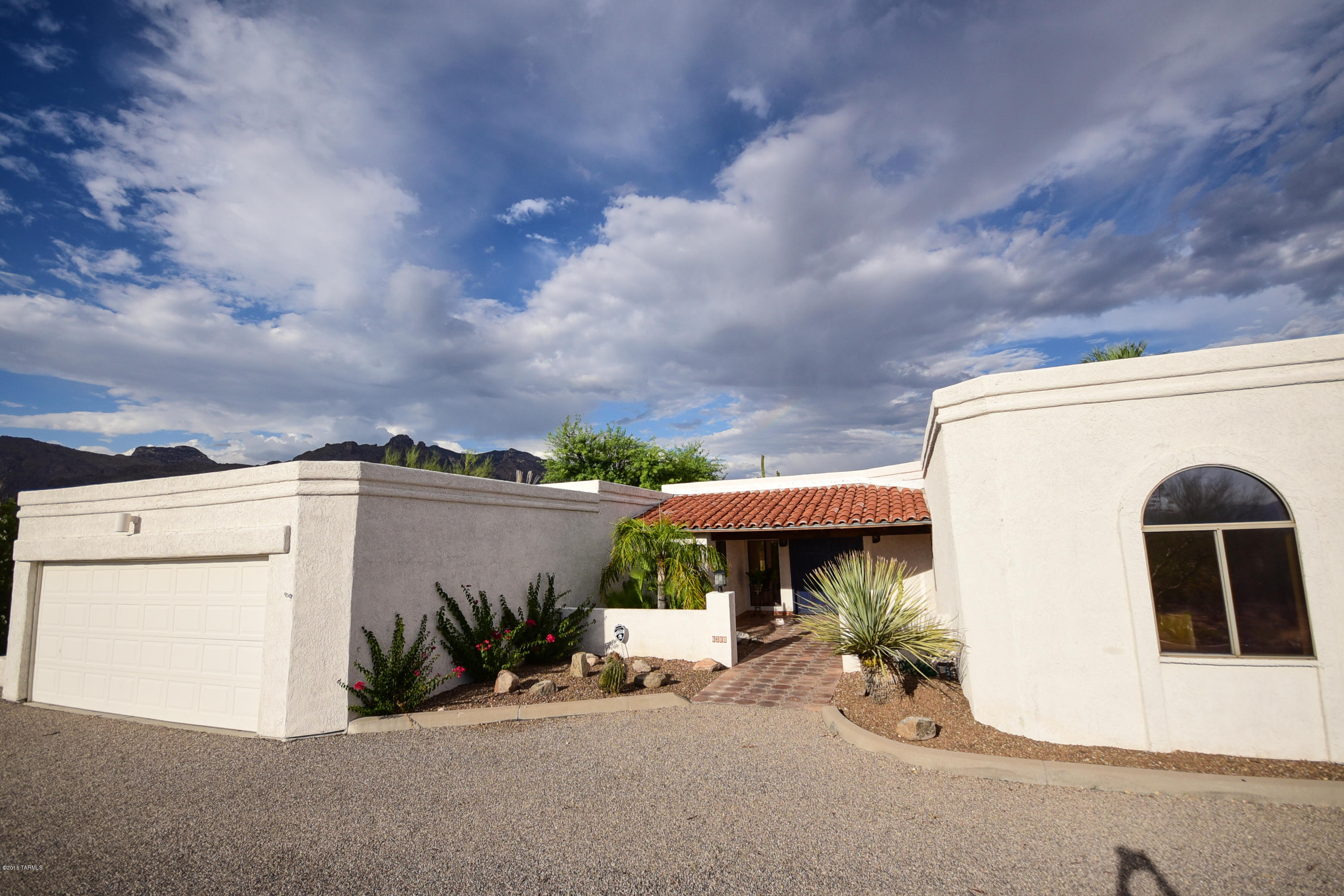 6380 N Camino Arturo
