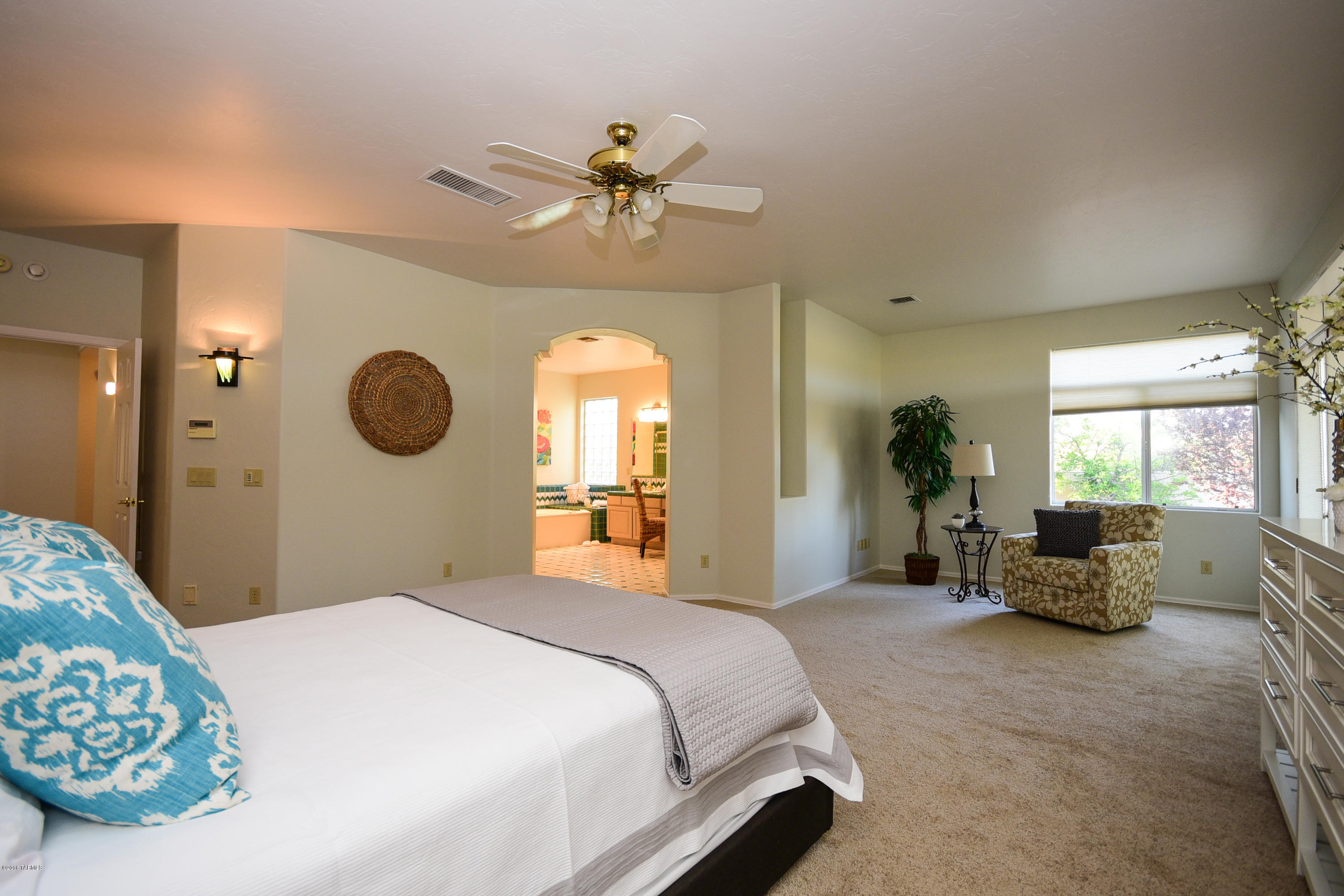 491 E Deers Rest Place