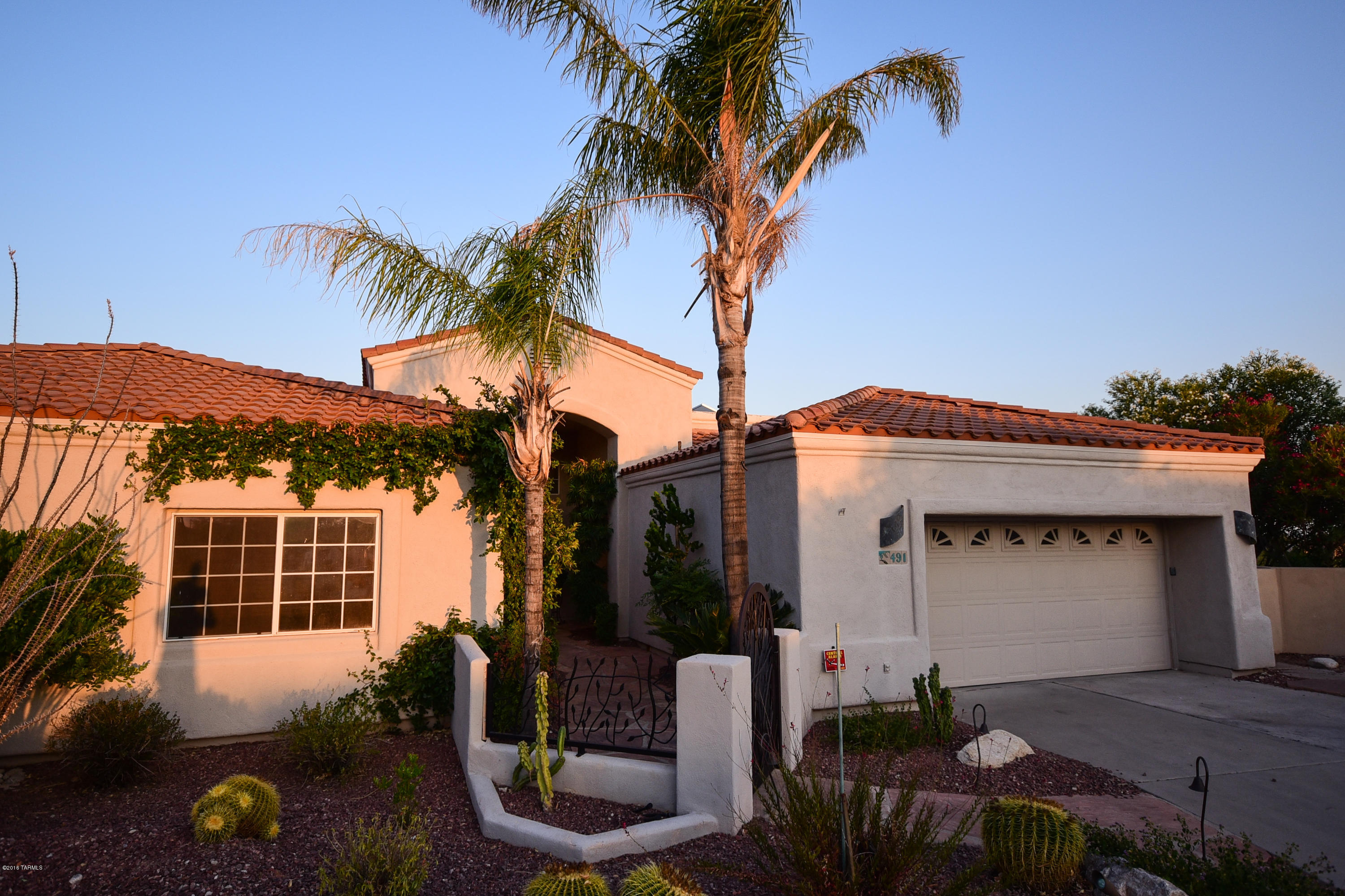 491 E Deers Rest Place