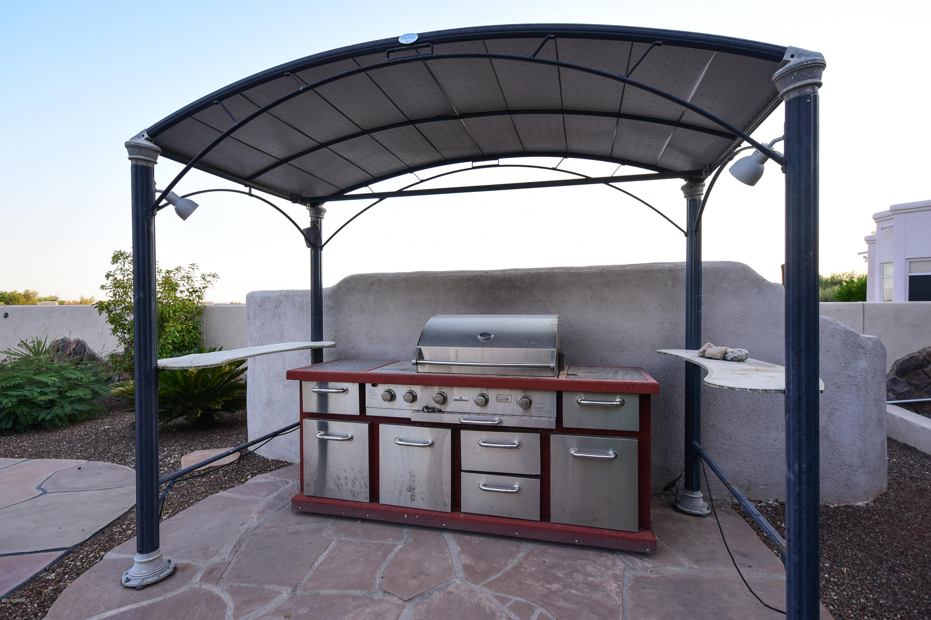 491 E Deers Rest Place
