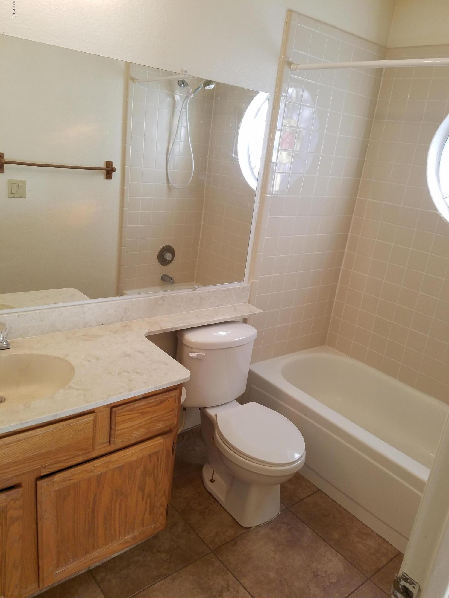 5560 N Skyset Loop