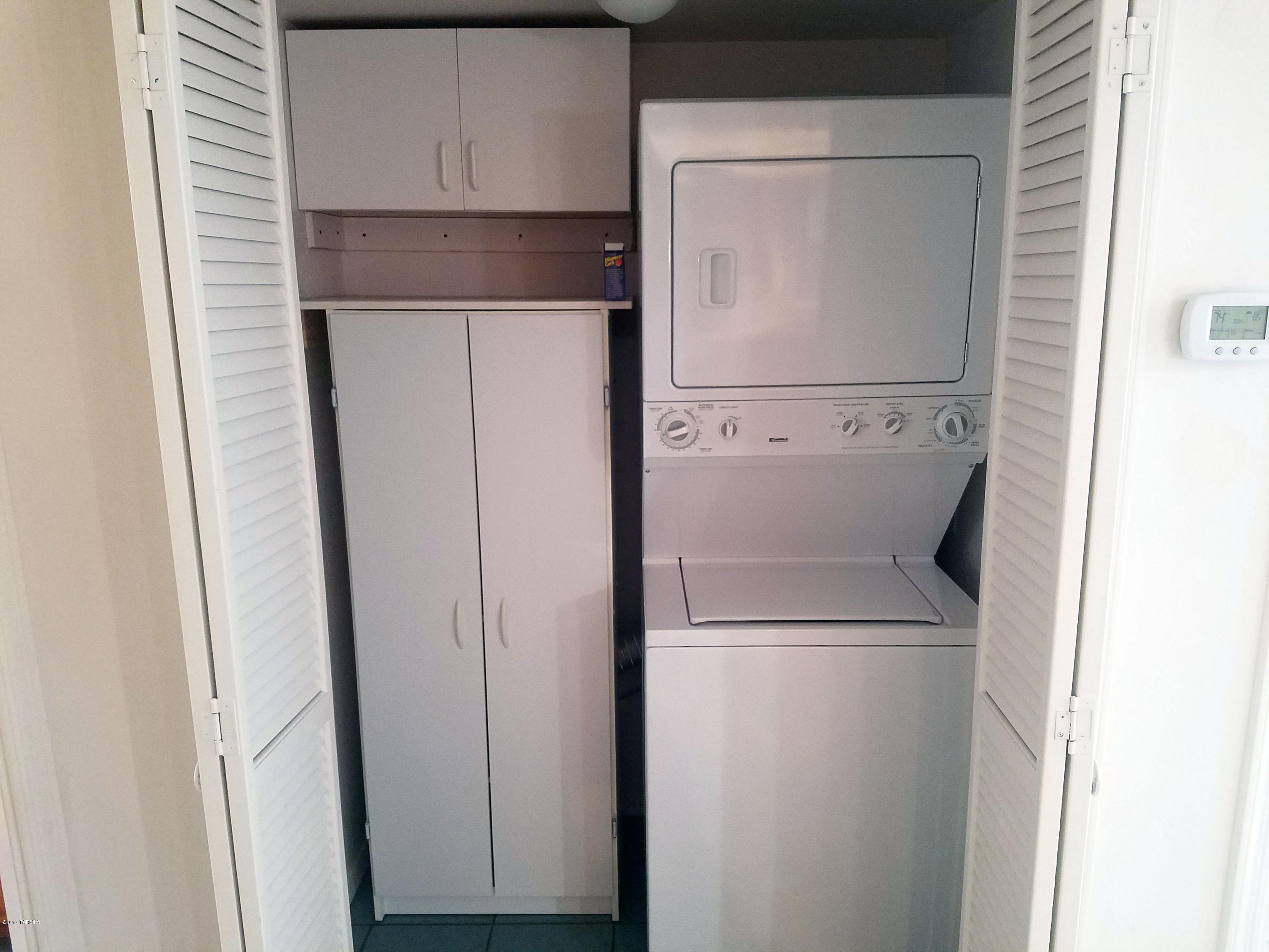 5414 N Via Del Arbolito